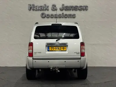 Dodge Nitro - Thumbnail 6