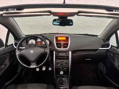 Peugeot 207 - Thumbnail 12