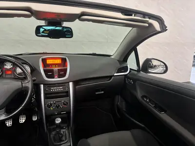 Peugeot 207 - Thumbnail 13