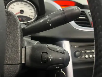 Peugeot 207 - Thumbnail 21