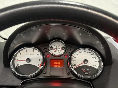 Peugeot 207 - Thumbnail 23