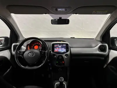 Toyota Aygo - Thumbnail 12