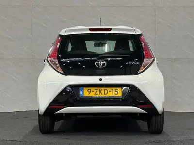 Toyota Aygo - Thumbnail 7