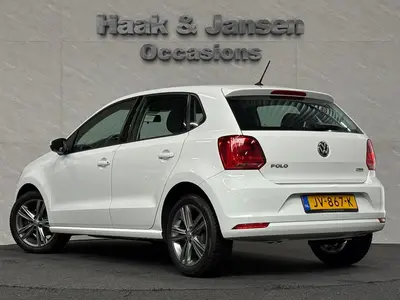 Volkswagen Polo - Thumbnail 4
