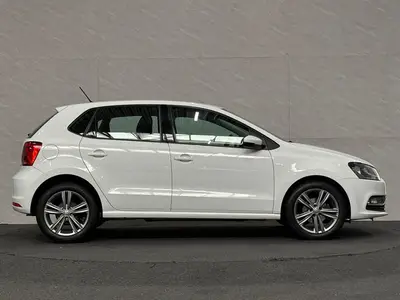 Volkswagen Polo - Thumbnail 9