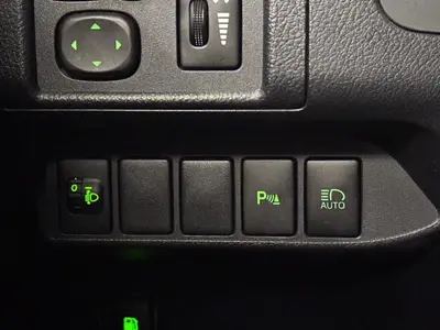 Lexus CT - Thumbnail 23