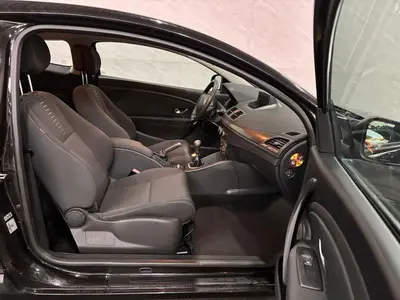 Renault Mégane - Thumbnail 11