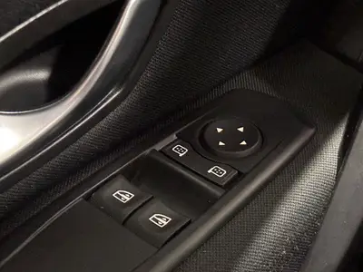 Renault Mégane - Thumbnail 28