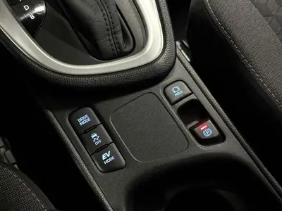 Toyota Yaris - Thumbnail 20