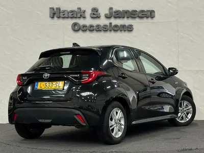 Toyota Yaris - Thumbnail 4