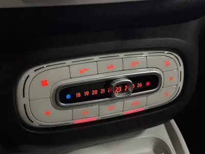 Smart Fortwo - Thumbnail 15