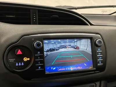 Toyota Yaris - Thumbnail 17