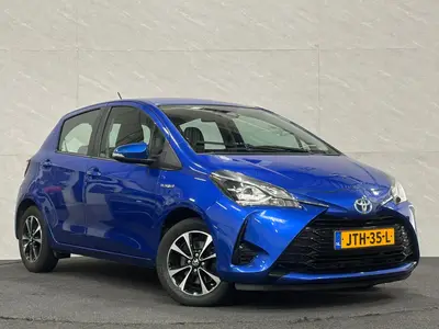 Toyota Yaris - Thumbnail 3