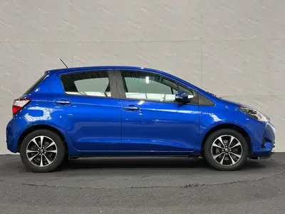 Toyota Yaris - Thumbnail 8