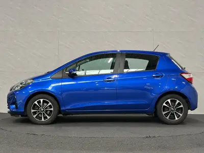 Toyota Yaris - Thumbnail 9