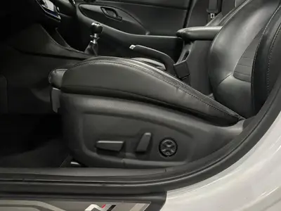 Hyundai i30 - Thumbnail 25