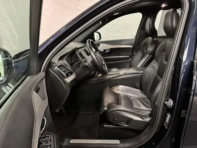 Volvo XC90 - Thumbnail 12
