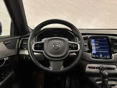 Volvo XC90 - Thumbnail 16