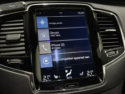 Volvo XC90 - Thumbnail 17