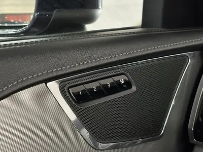 Volvo XC90 - Thumbnail 28