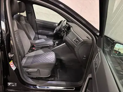 Volkswagen Polo - Thumbnail 11