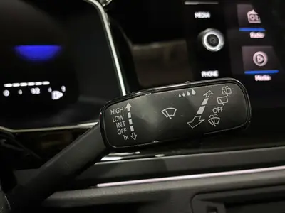 Volkswagen Polo - Thumbnail 23