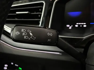 Volkswagen Polo - Thumbnail 24