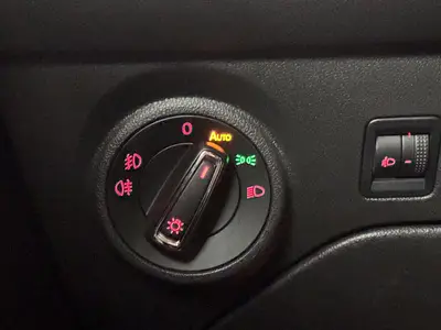 SEAT Leon - Thumbnail 20