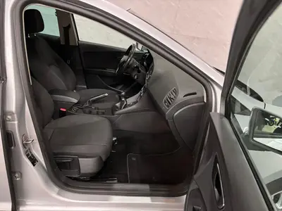 SEAT Leon - Thumbnail 9