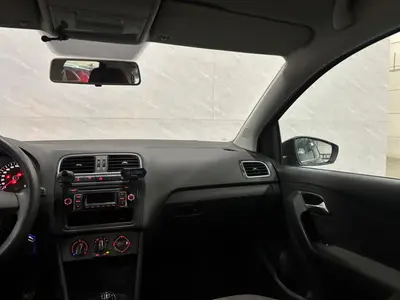 Volkswagen Polo - Thumbnail 13
