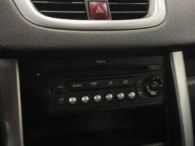 Peugeot 207 - Thumbnail 19