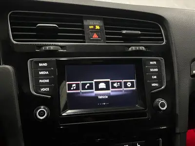 Volkswagen Golf - Thumbnail 16