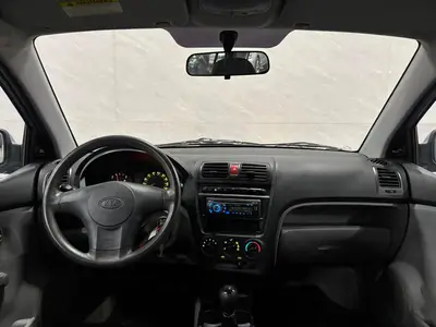 Kia Picanto - Thumbnail 12