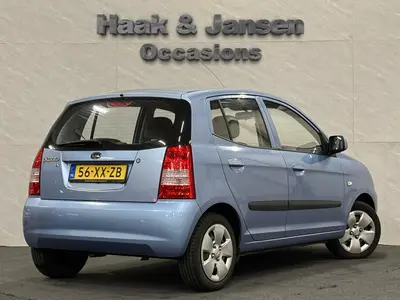 Kia Picanto - Thumbnail 5