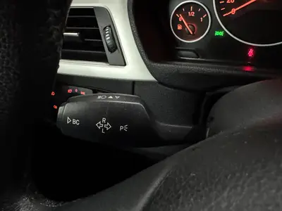 BMW 3 Serie - Thumbnail 24