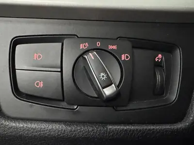 BMW 3 Serie - Thumbnail 26