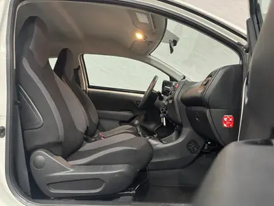 Peugeot 108 - Thumbnail 10