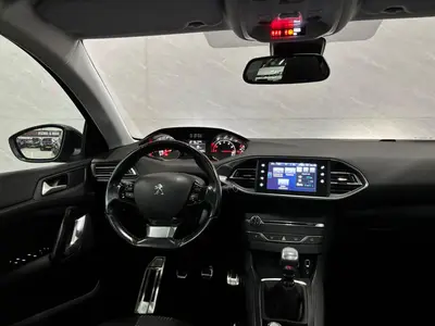 Peugeot 308 - Thumbnail 15