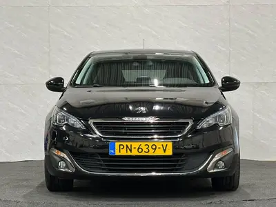 Peugeot 308 - Thumbnail 6
