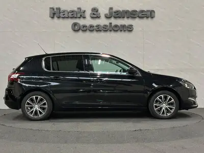 Peugeot 308 - Thumbnail 8