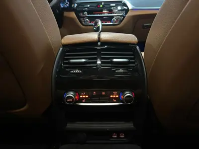 BMW 5 Serie - Thumbnail 33