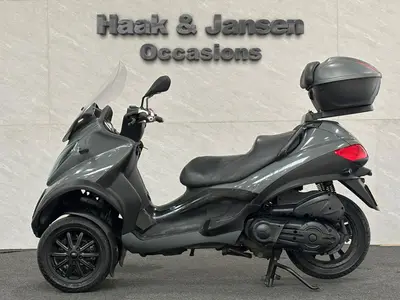 Piaggio - Thumbnail 7