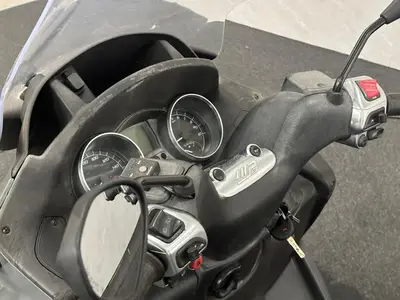Piaggio - Thumbnail 9