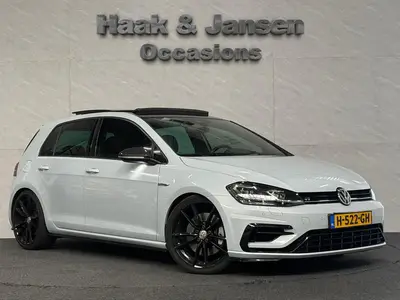 Volkswagen Golf - Thumbnail 2