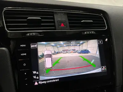 Volkswagen Golf - Thumbnail 17