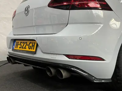 Volkswagen Golf - Thumbnail 29