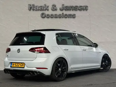 Volkswagen Golf - Thumbnail 4