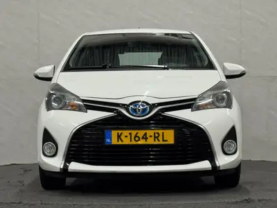 Toyota Yaris - Thumbnail 4