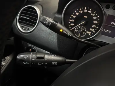 Mercedes-Benz M-Klasse - Thumbnail 23