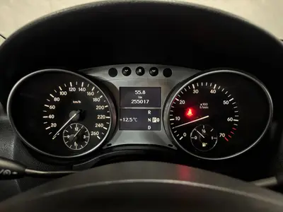 Mercedes-Benz M-Klasse - Thumbnail 24